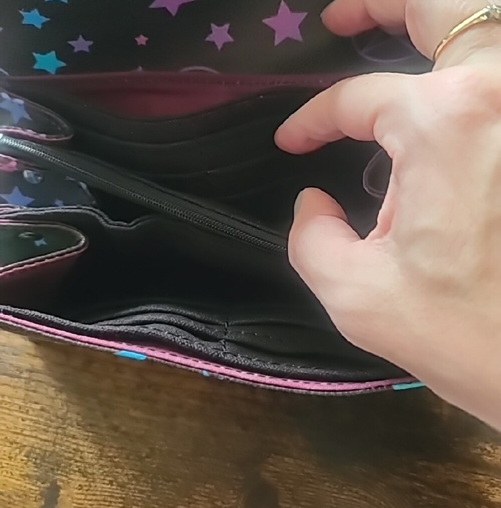 Handmade Wallet - Picture 3 of 7